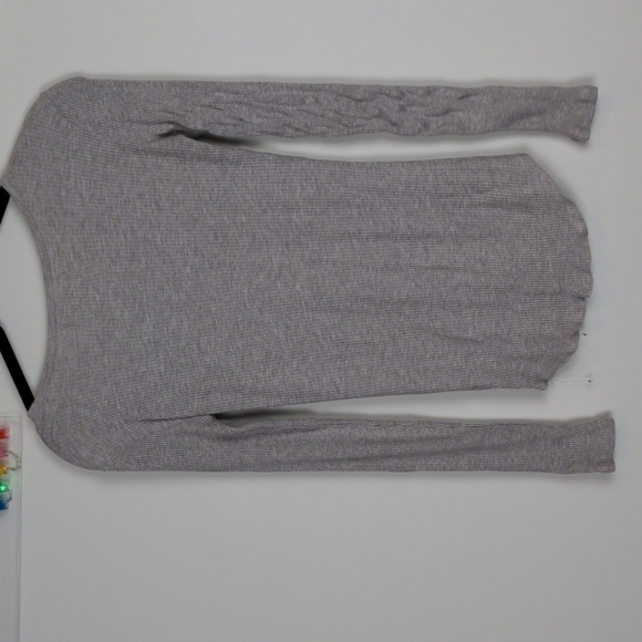 Aritzia Golden by TNA ribbed long sleeve - Picture 4 of 4
